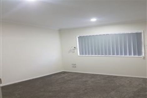 Photo of property in 33 Koroheke Road, Takanini, 2110