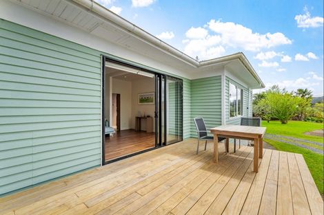 Photo of property in 8 Old Kaipara Road, Kaipara Flats, Warkworth, 0981