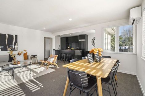 Photo of property in 25 Holland Avenue, Point England, Auckland, 1072
