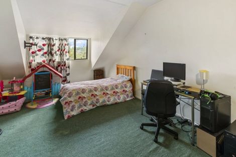 Photo of property in 20/1 Melview Place, New Lynn, Auckland, 0600