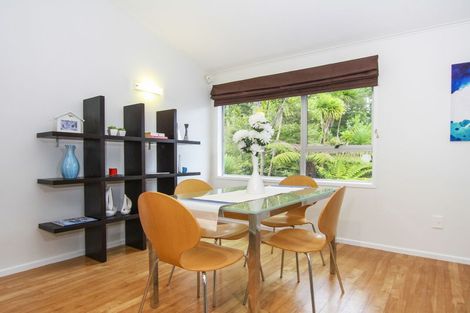Photo of property in 3 Willowbrook Place, Titirangi, Auckland, 0604