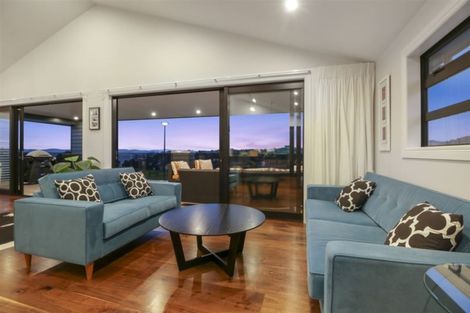 Photo of property in 54 Weatherly Drive, Beachlands, Auckland, 2018