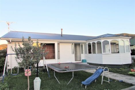 Photo of property in 29a Vincent Street, Waterloo, Lower Hutt, 5011