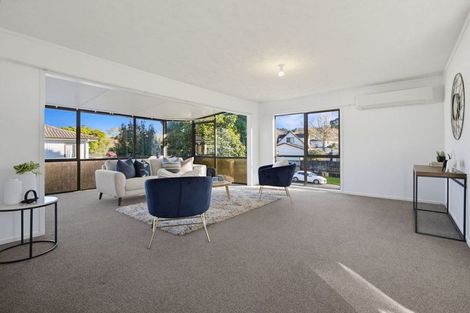 Photo of property in 17 Matipo Crescent, Pukete, Hamilton, 3200