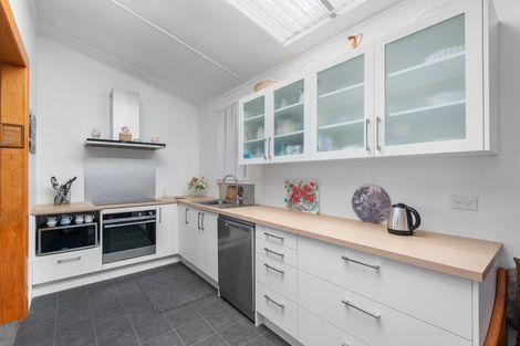 Photo of property in 124 Prince Albert Road, Saint Kilda, Dunedin, 9012