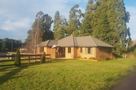 Photo of property in 10 Crawford Close, Amberley, 7410