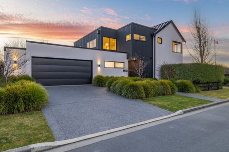 Photo of property in 2 Quarters Place, Halswell, Christchurch, 8025