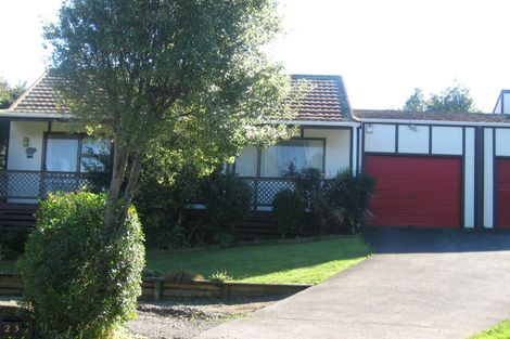 Photo of property in 2/23 Gaylands Place, Opaheke, Papakura, 2113