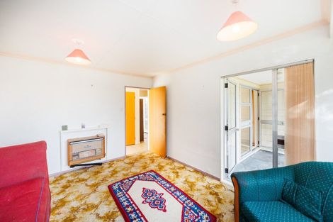 Photo of property in 4 Waihi Place, Westbrook, Palmerston North, 4412