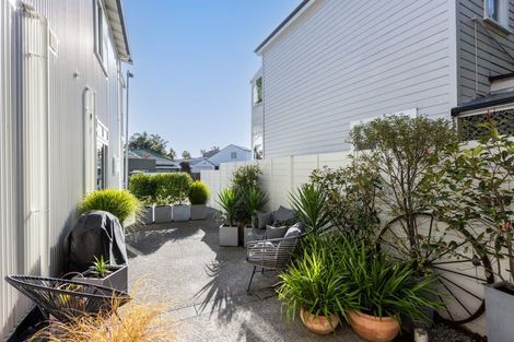 Photo of property in 12 Battery Road, Ahuriri, Napier, 4110