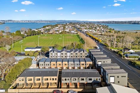 Photo of property in 10/133 Bayswater Avenue, Bayswater, Auckland, 0622