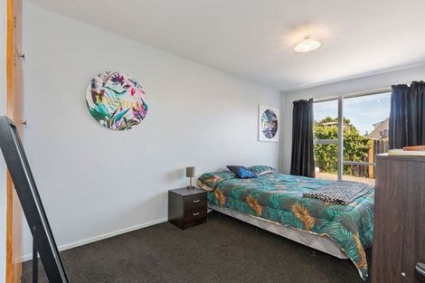 Photo of property in 1/6 Jade Place, Parklands, Christchurch, 8083