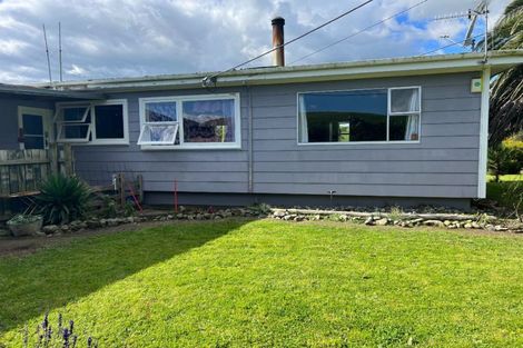 Photo of property in 48 Elliott Road, Woodville, 4998