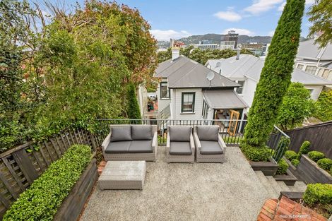 Photo of property in 22 Talavera Terrace, Kelburn, Wellington, 6012