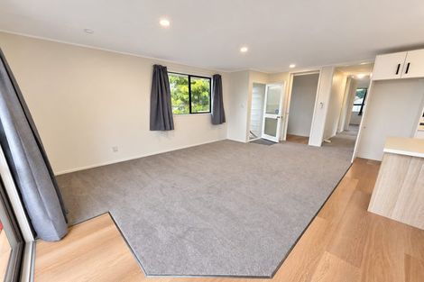 Photo of property in 12 Crystal Place, Pukehangi, Rotorua, 3015