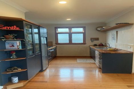 Photo of property in 15 Tregarth Street, Saint Johns Hill, Whanganui, 4501