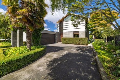 Photo of property in 69 Hartley Avenue, Strowan, Christchurch, 8052