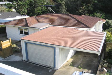 Photo of property in 77 Helston Road, Paparangi, Wellington, 6037