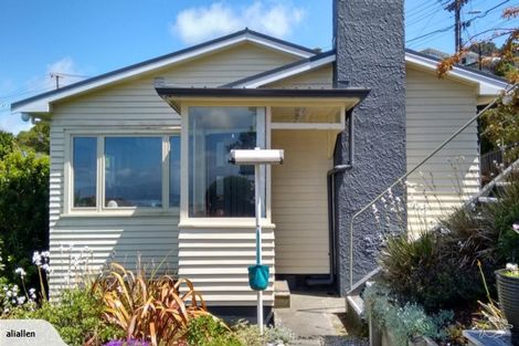 Photo of property in 53 Alexandra Road, Hataitai, Wellington, 6021