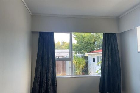 Photo of property in 28 Heather Street, Levin, 5510