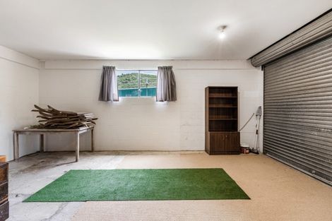 Photo of property in 30 Beach Road, Waikawa, Picton, 7220