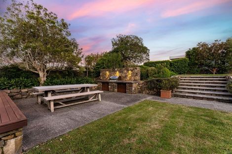 Photo of property in 11 Trelissick Crescent, Ngaio, Wellington, 6035