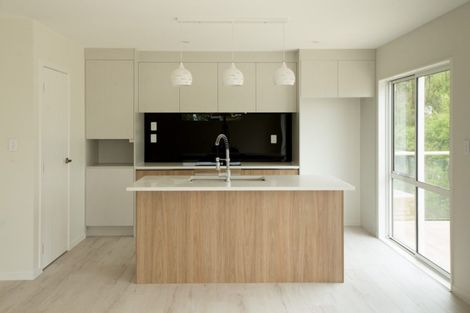 Photo of property in 22b Sabulite Road, Kelston, Auckland, 0602