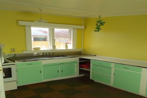 Photo of property in 10 Coronation Street, Waimate, 7924