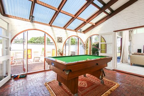 Photo of property in 1/164 Titirangi Road, New Lynn, Auckland, 0600