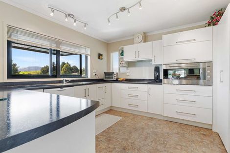 Photo of property in 104 Basley Road, Owhata, Rotorua, 3010