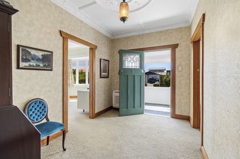 Photo of property in 6 French Street, Moturoa, New Plymouth, 4310