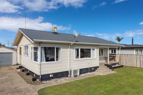 Photo of property in 6 Rimu Street, Edgecumbe, 3120