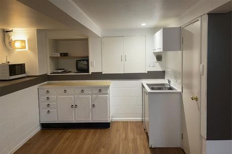 Photo of property in 209a Sturges Road, Henderson, Auckland, 0612