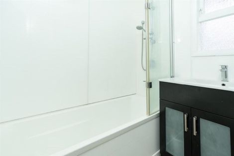 Photo of property in 11 Minifie Avenue, Melville, Hamilton, 3206