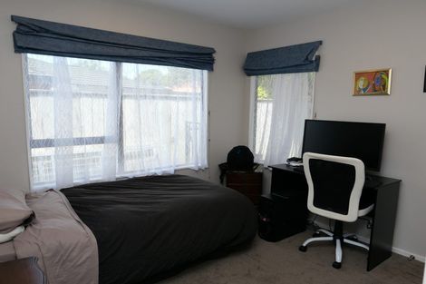 Photo of property in 10 Lorna Irene Drive, Raumati South, Paraparaumu, 5032