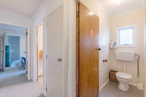 Photo of property in 31 Parerohi Grove, Kuratau, Turangi, 3381