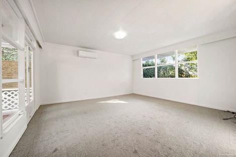 Photo of property in 1/51 Forrest Hill Road, Milford, Auckland, 0620