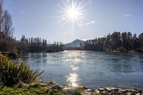 Photo of property in 72 Alison Avenue, Albert Town, Wanaka, 9305