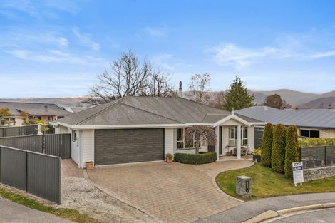 Photo of property in 13 Alluvial Place, Cromwell, 9310