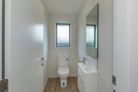 Photo of property in 39a Kings Drive, Levin, 5510