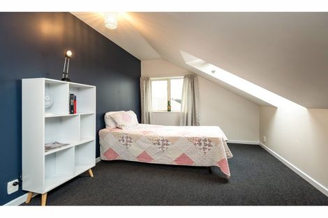 Photo of property in 16 Holiday Drive, Mairehau, Christchurch, 8052