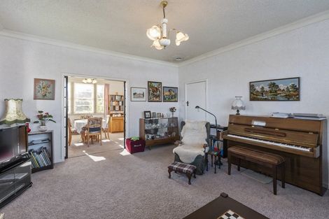 Photo of property in 36 Stuckey Street, Levin, 5510