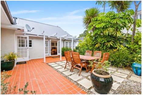 Photo of property in 232 Lake Road, Hauraki, Auckland, 0622