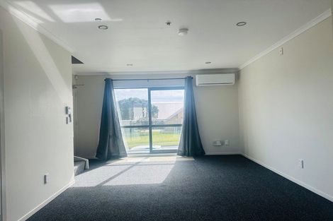 Photo of property in 2/8 Kerrs Road, Wiri, Auckland, 2104