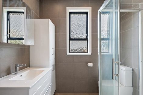 Photo of property in 1 Rutland Street, Levin, 5510