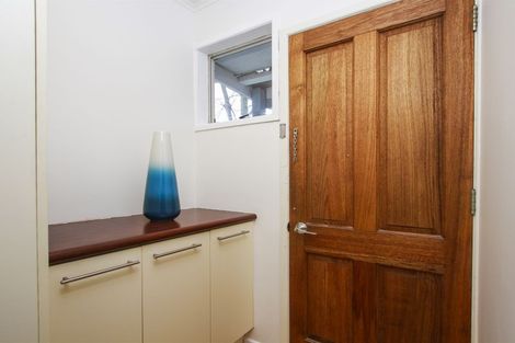 Photo of property in 3 Willowbrook Place, Titirangi, Auckland, 0604