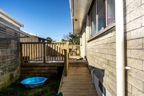 Photo of property in 5 Tay Street, Spotswood, New Plymouth, 4310