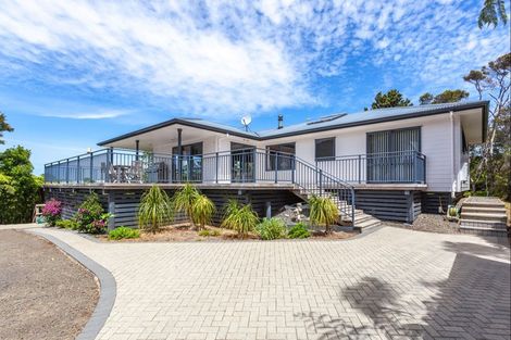 Photo of property in 595 Boat Harbour Road, Whenuakite, Whitianga, 3591