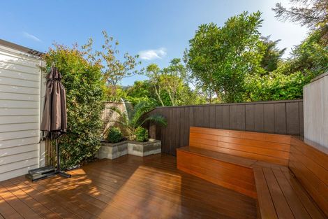 Photo of property in 14/7 Handyside Street, Tawa, Wellington, 5028