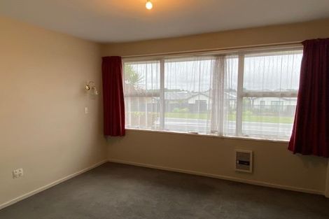 Photo of property in 360 Yaldhurst Road, Russley, Christchurch, 8042
